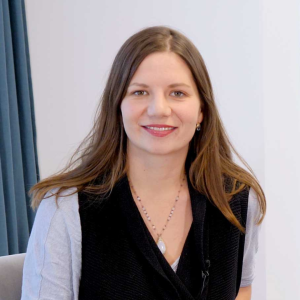 1 - Andrea Kapitánová